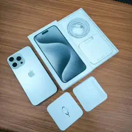 iPhone 15 Pro Max White Titanium 256GB Garansi Resmi iBox
