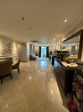 Disewakan Golf View Kondominium Graha Famili Mewah