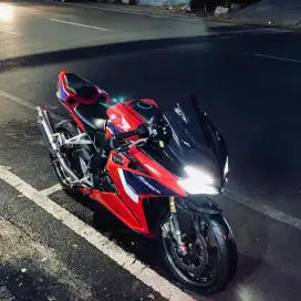 Dijual Cepat Motor CBR250RR