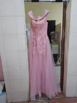 Gaun Pesta model Sabrina (Bisa NEGO)
