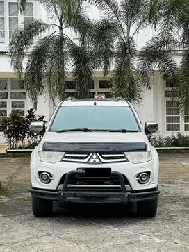Pajero Sport Dakar VGT 4x2 2015 AT Matic Diesel, DP 60 jt, 2014