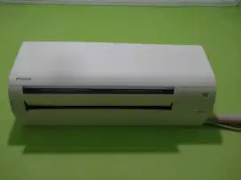 AC Daikin type FTP15AV149 1/2 PK