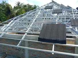 Rangka atap genteng metal pasir