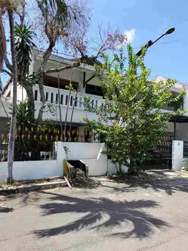 Jual harga anjlok murah 3 Rumah langsung sdh Loss Darmo Permai Utara