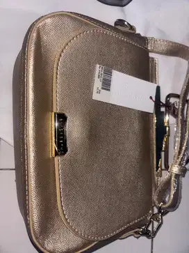 tas elizabeth new
