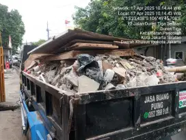 Jasa buang puing tanah