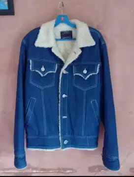 Jacket keren 2 fungsi barang luar