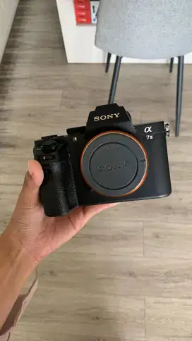 KAMERA SONY A7II BODY ONLY