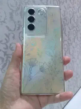 Vivo v27 5G ram 8/256