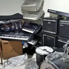 di beli alat musik bekas
