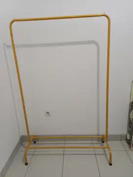 Gawang baju / standing hangger