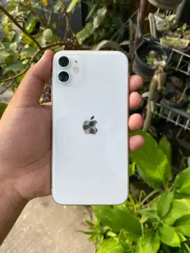 Jual Iphone 11 ex Ibox mulus 99% BH 90% fullset