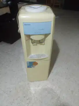 Dispenser air minum 3 mode