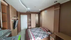 Disewakan unit apartemen studio furnish, tower grand emerald lt. 9