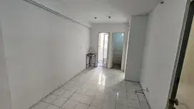 Di Jual Apartemen Sertifikat. tower Alamanda Lt.21, 2 kamar kosongan