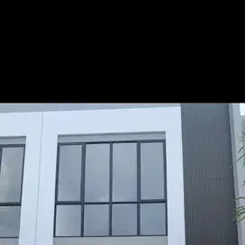 DISEWAKAN SIAP HUNI RUKO UPTOWN LIPPO CIKARANG HARGA NEGO