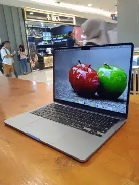 Macbook Air M2 , 2022