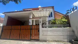 Rumah mewah cantik semi furnished kolam renang di Purwomartani  Jogja