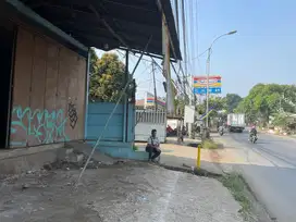 di sewakan tanah dan bangunan di jalan raya narogong bantar gebang