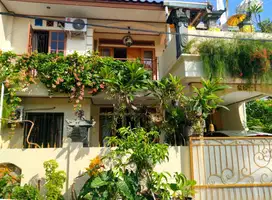 Rumah siap huni luas 117m2 Type 3KT di Griya Bintara Indah Bekasi