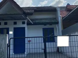 Dijual Rumah di Nusa Loka BSD Dekat Tol Serpong Bebas Banjir J-21078