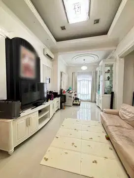 Dijual Rumah Villa MEWAH di Komp Cemara Asri - Full Furnish