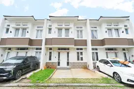 Rumah Cantik Sudah Renov 13 Menit ke UNPAM Kampus 2 Siap Huni J-20305