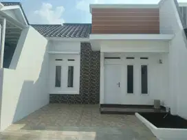 Rumah siap huni DP 0% lokasi 10 menit ke stasiun depok