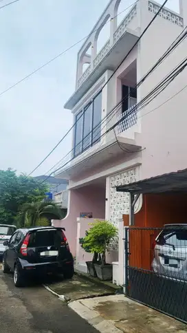 dijual cepat rumah full renovasi di cluster catalina gading serpong