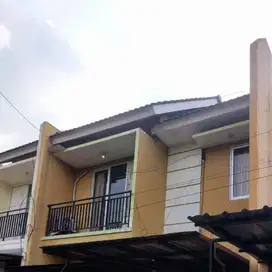 Rumah cantik nyaman 2 Lt di Gentan Baki