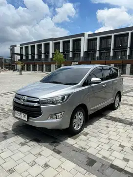 LOW KM MULUS TERAWAT LIKE NEW ! Toyota Innova 2.0 V AT 2016 Bensin