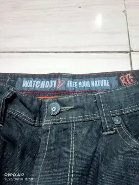 Jeans Wathout, Reguler size 36, bagus layak pakai, minat WA.
