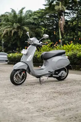 PIAGGIO VESPA MATIC SPRINT 150 IGET FACELIFT 2023 BISA KREDIT