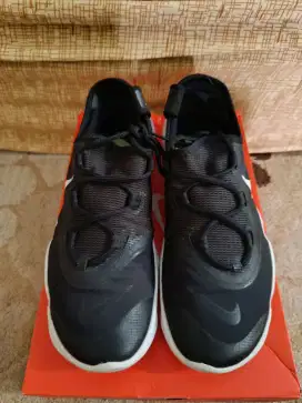 NIKE FREE RUN 5.0 2020