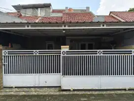 RUMAH DALAM KAVLING SIAP HUNI DEKAT PINTU TOLL CIJAGO