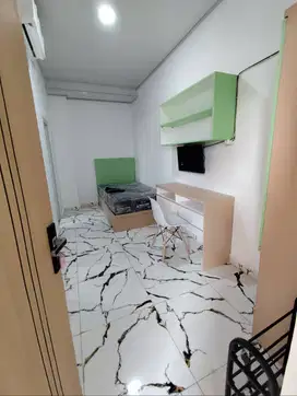 Dijual Rumah Kost  3 lantai Baru Full Furnish  Kost Aktif 30KT  Babata
