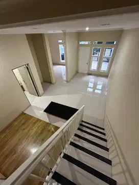 Dijual Rumah Bagus 2 Lantai di Kayu Putih Jakarta Timur