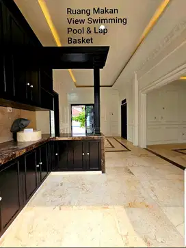 Rumah mewah townhouse jagakarsa ada kolam renang