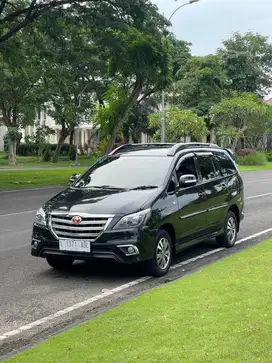 Toyota Kijang Innova 2009 Bensin