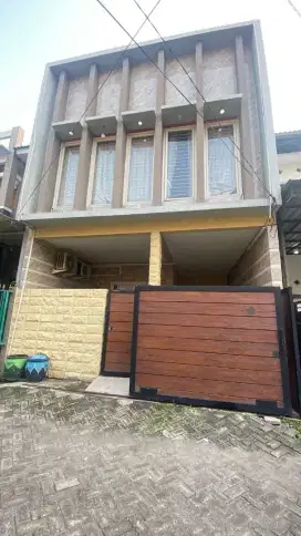 ‼️Akses 3 Mobil‼️ Rumah Minimalis di Jambangan dkt Ketintang Kebonsari