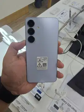 SAMSUNG S25 5G NEW