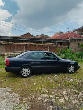 Mercedes-Benz C200 1996 Bensin