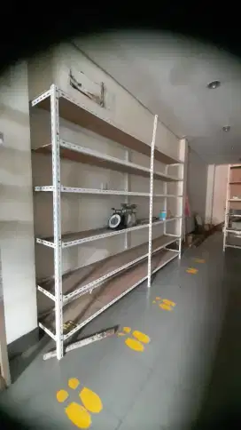 Rak besi jualan