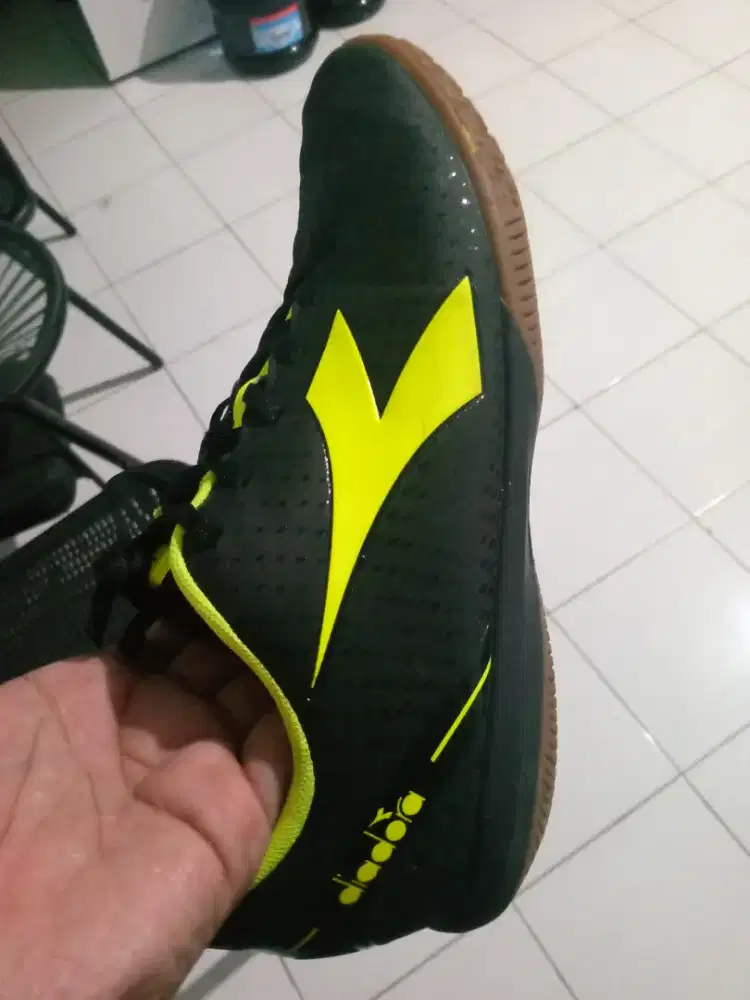 Sepatu Futsal Diadora