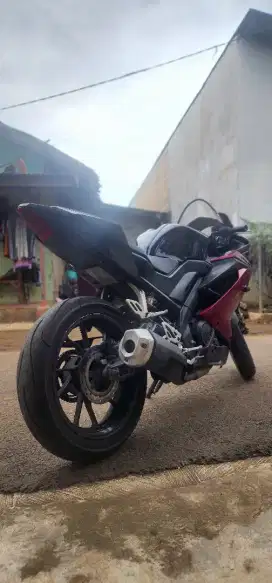 Yamaha R15 V3 2017