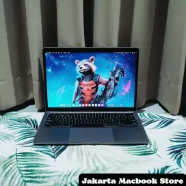 Macbook Air 13 2020 Core i3 RAM 8GB SSD 256GB Ex ibox