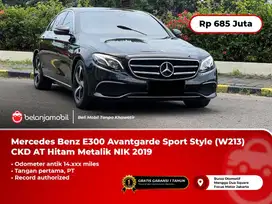 Mercedes Benz E300 Avantgarde Sport Style AT Hitam 2019/2020