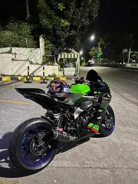 Kawasaki zx25r KRT SE