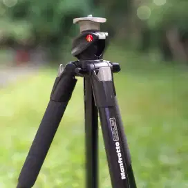 Tripod Manfrotto 055XPROB