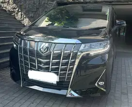 Toyota Alphard 2019 KM8 rb super istimewa Bensin